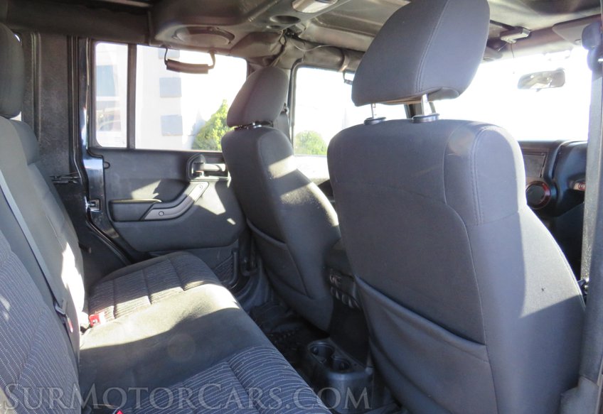 2012 Jeep Wrangler Unlimited - Image 37