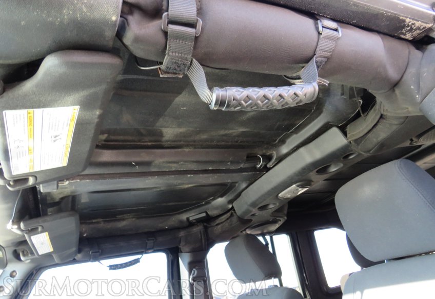 2012 Jeep Wrangler Unlimited - Image 39