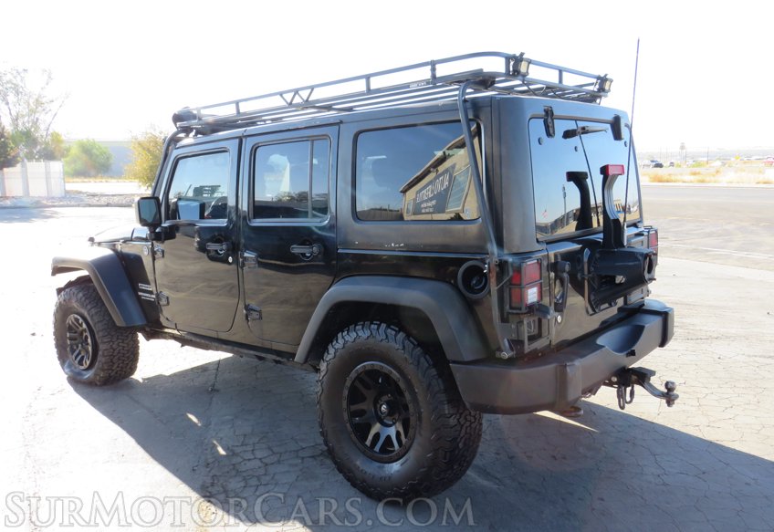 2012 Jeep Wrangler Unlimited - Image 7