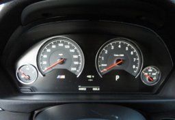 2017 BMW M4 - Image 29