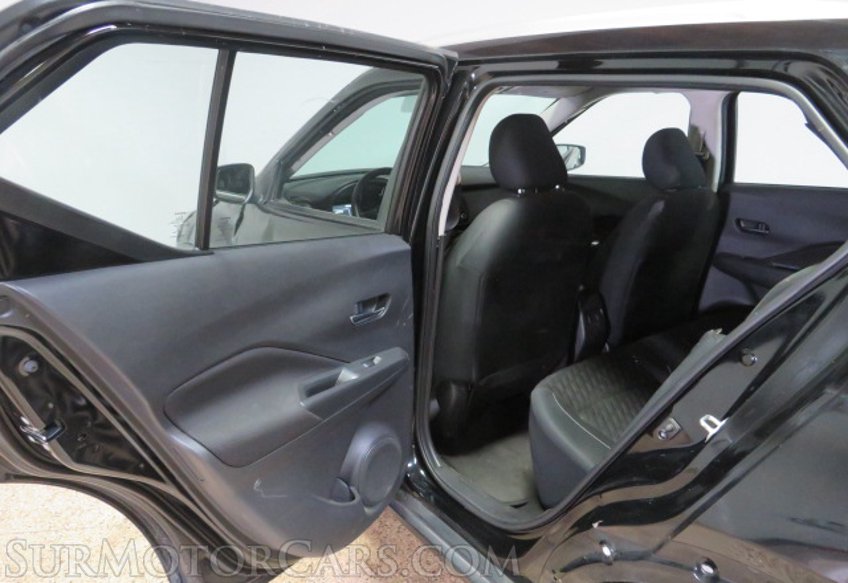 2021 Nissan Kicks - Image 18