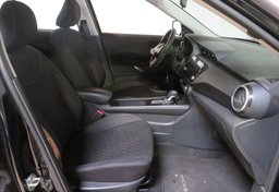 2021 Nissan Kicks - Image 23