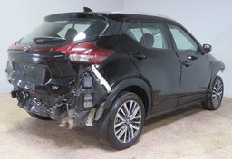 2021 Nissan Kicks - Image 9