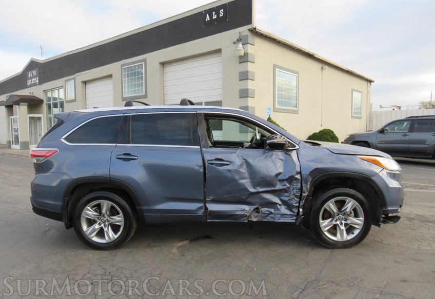 2016 Toyota Highlander - Image 9