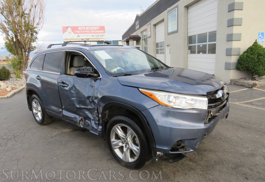 2016 Toyota Highlander - Image 4