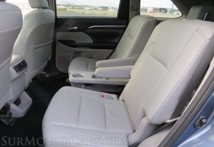 2016 Toyota Highlander - Image 25