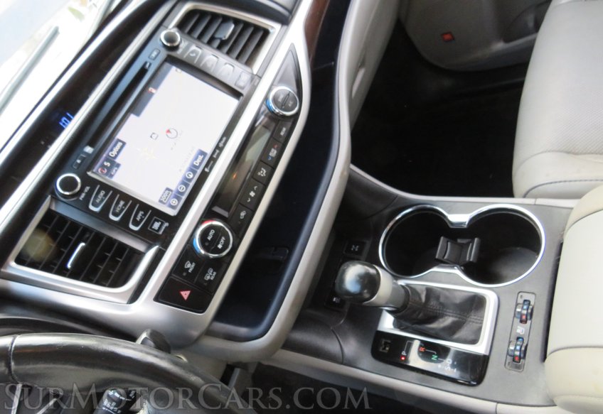 2016 Toyota Highlander - Image 26