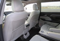 2016 Toyota Highlander - Image 24