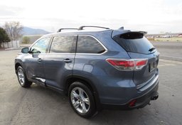 2016 Toyota Highlander - Image 6
