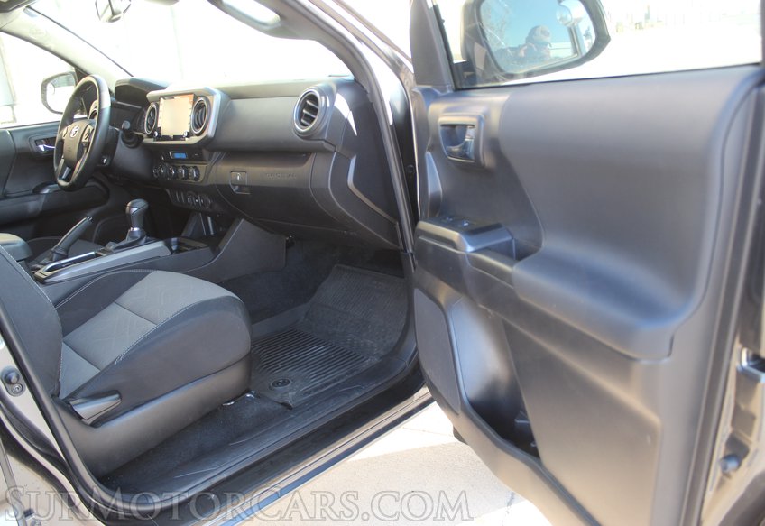 2023 Toyota Tacoma 4x4 TRD Off-Road - Image 38