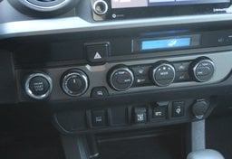 2023 Toyota Tacoma 4x4 TRD Off-Road - Image 60