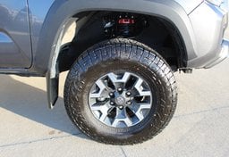 2023 Toyota Tacoma 4x4 TRD Off-Road - Image 50