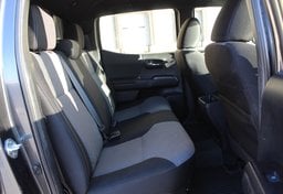 2023 Toyota Tacoma 4x4 TRD Off-Road - Image 44