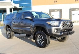 2023 Toyota Tacoma 4x4 TRD Off-Road - Image 5