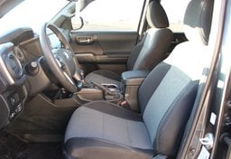 2023 Toyota Tacoma 4x4 TRD Off-Road - Image 36