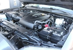 2023 Toyota Tacoma 4x4 TRD Off-Road - Image 74