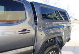 2023 Toyota Tacoma 4x4 TRD Off-Road - Image 33