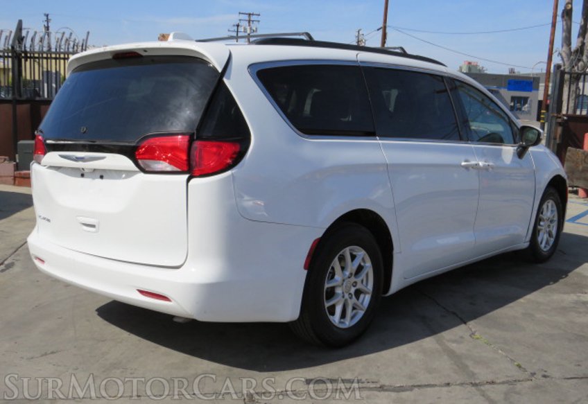2020 Chrysler Voyager - Image 8