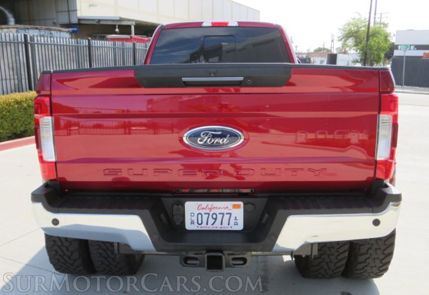 2018 Ford Super Duty F-350 DRW - Image 14