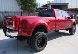 2018 Ford Super Duty F-350 DRW - Image 10