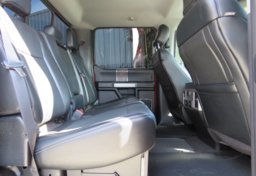 2018 Ford Super Duty F-350 DRW - Image 45