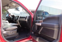 2018 Ford Super Duty F-350 DRW - Image 34