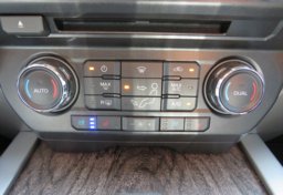 2018 Ford Super Duty F-350 DRW - Image 51