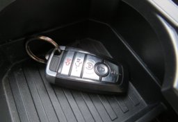 2018 Ford Super Duty F-350 DRW - Image 54