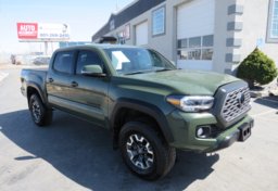 2021 Toyota Tacoma 4WD - Image 3
