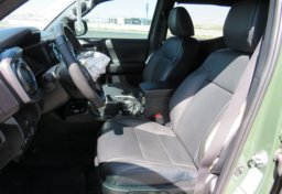 2021 Toyota Tacoma 4WD - Image 26