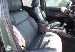 2021 Toyota Tacoma 4WD - Image 28