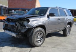 2020 Toyota 4Runner - Image 4