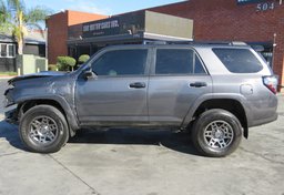 2020 Toyota 4Runner - Image 7
