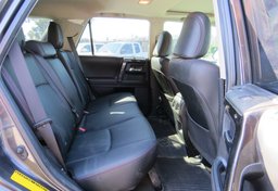 2020 Toyota 4Runner - Image 30