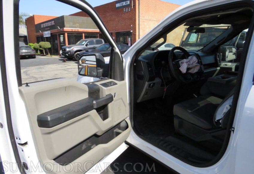 2017 Ford F-150 - Image 21