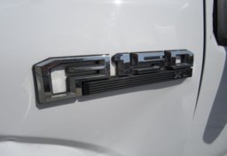 2017 Ford F-150 - Image 39