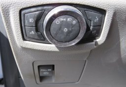 2017 Ford F-150 - Image 28