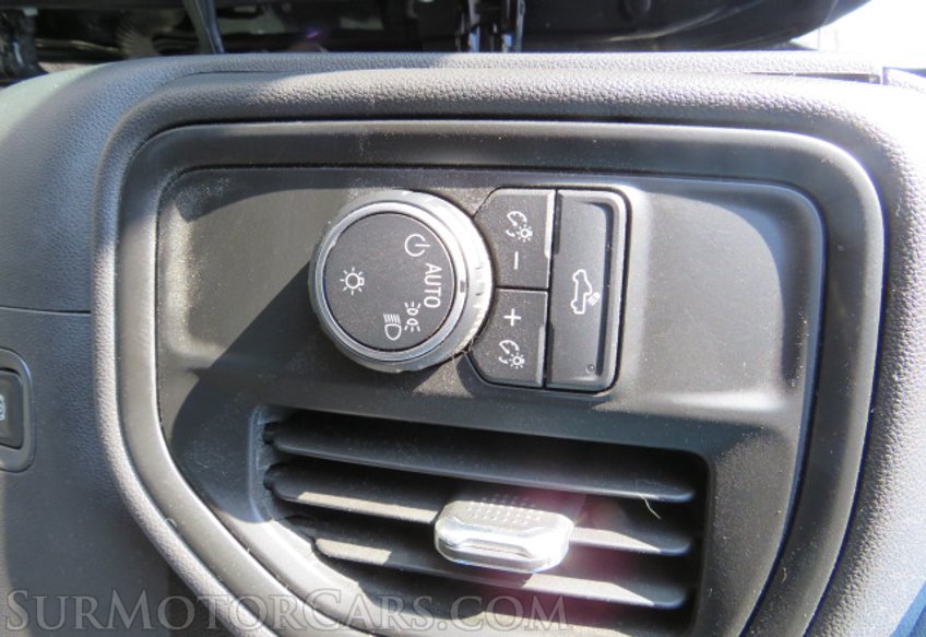 2019 Chevrolet Silverado 1500 - Image 41