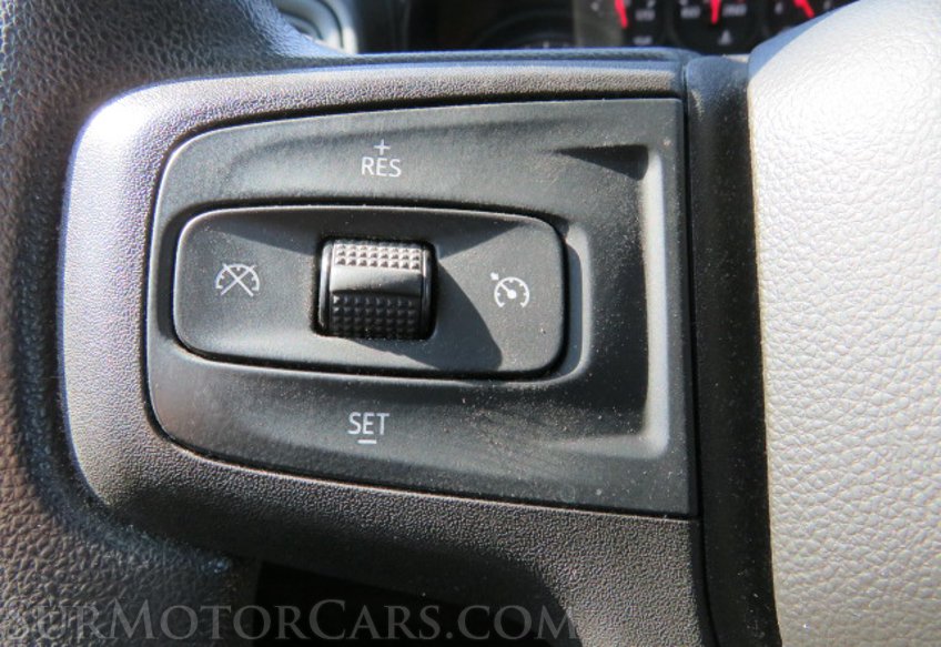 2019 Chevrolet Silverado 1500 - Image 40