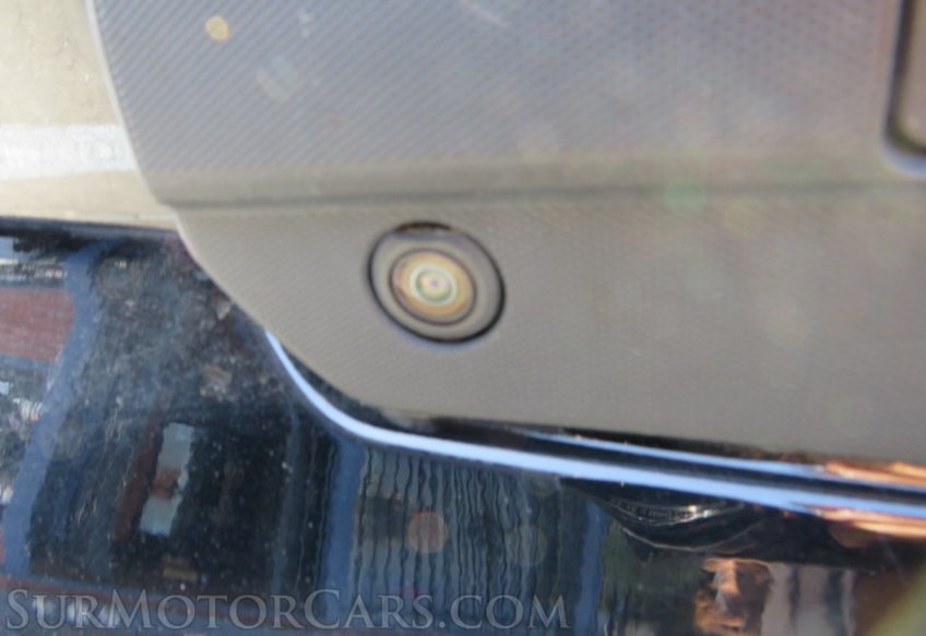 2019 Chevrolet Silverado 1500 - Image 17