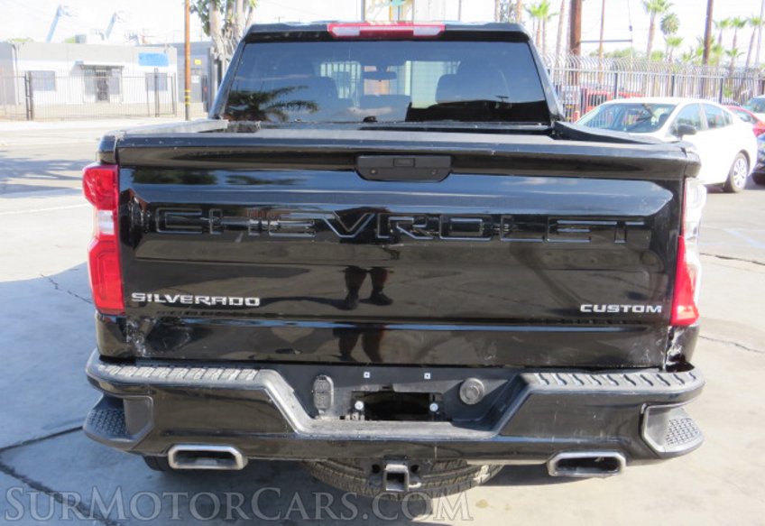 2019 Chevrolet Silverado 1500 - Image 12