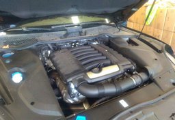 2017 Porsche Cayenne - Image 7