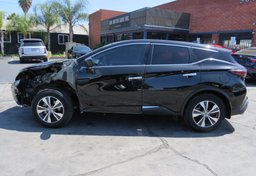 2021 Nissan Murano - Image 12
