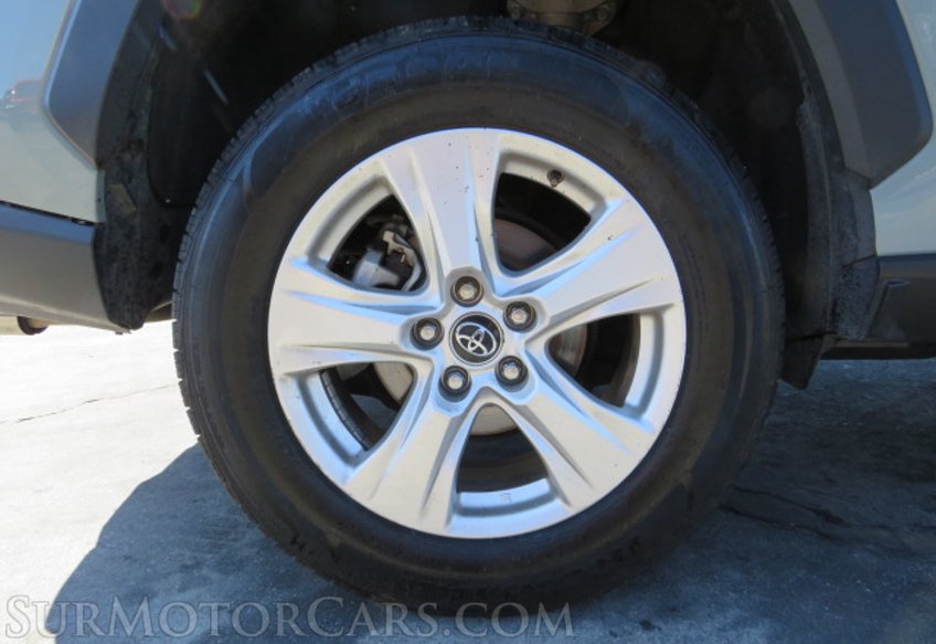 2021 Toyota RAV4 - Image 20