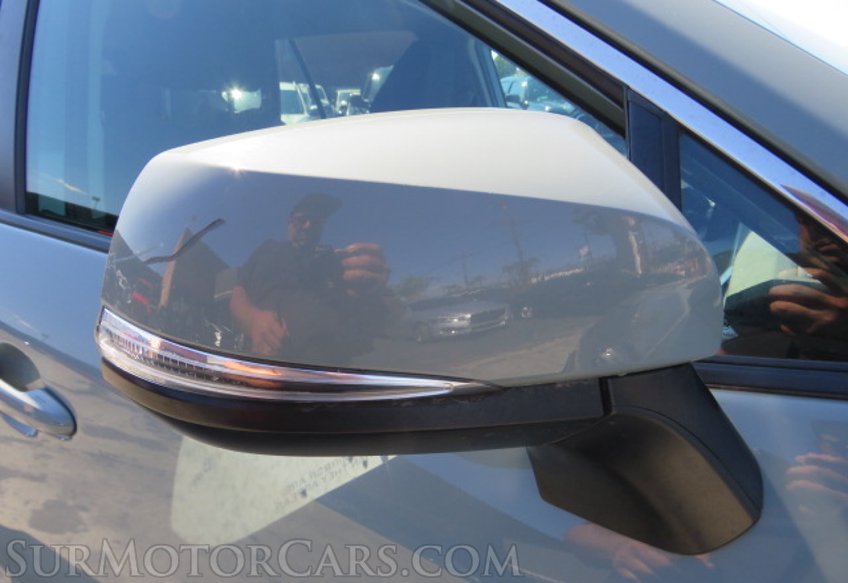 2021 Toyota RAV4 - Image 19