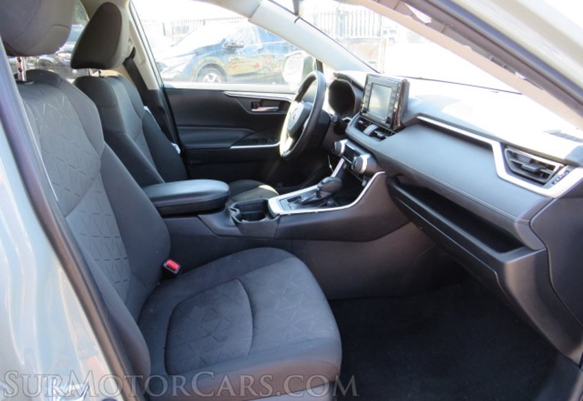 2021 Toyota RAV4 - Image 26