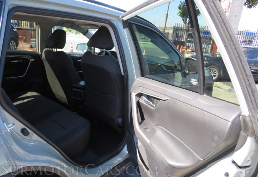 2021 Toyota RAV4 - Image 24