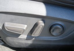 2021 Toyota RAV4 - Image 46