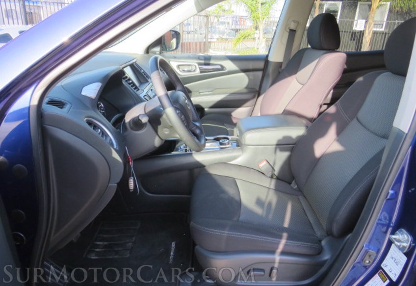 2020 Nissan Pathfinder - Image 23