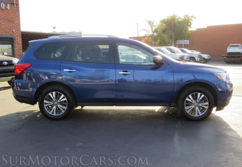 2020 Nissan Pathfinder - Image 6